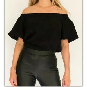 NEW W/ Tag Off the shoulder black Crop top US 6/SM Quality Silky Material BARDOT